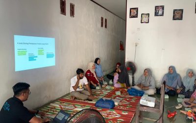 KUB Istri Nelayan Meureubo Ikuti Workshop Pemanfaatan Marketplace