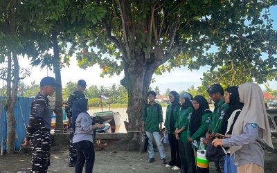DOSEN PROGRAM STUDI SUMBER DAYA AKUATIK UTU LAKSANAKAN PENGECEKAN KUALITAS AIR DI SUNGAI MEUREUBO ACEH BARAT