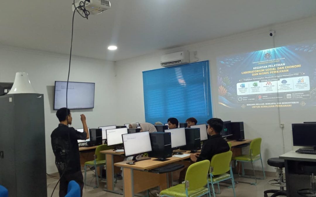 Tingkatkan Literasi Akademik dan Digital, Laboratorium Sosial Ekonomi dan Bisnis Perikanan FPIK UTU Kolaborasi dengan HMJ Perikanan Rutin Gelar Pelatihan Intensif, Bersiap Buka Kuota untuk Lintas Prodi dan Tendik